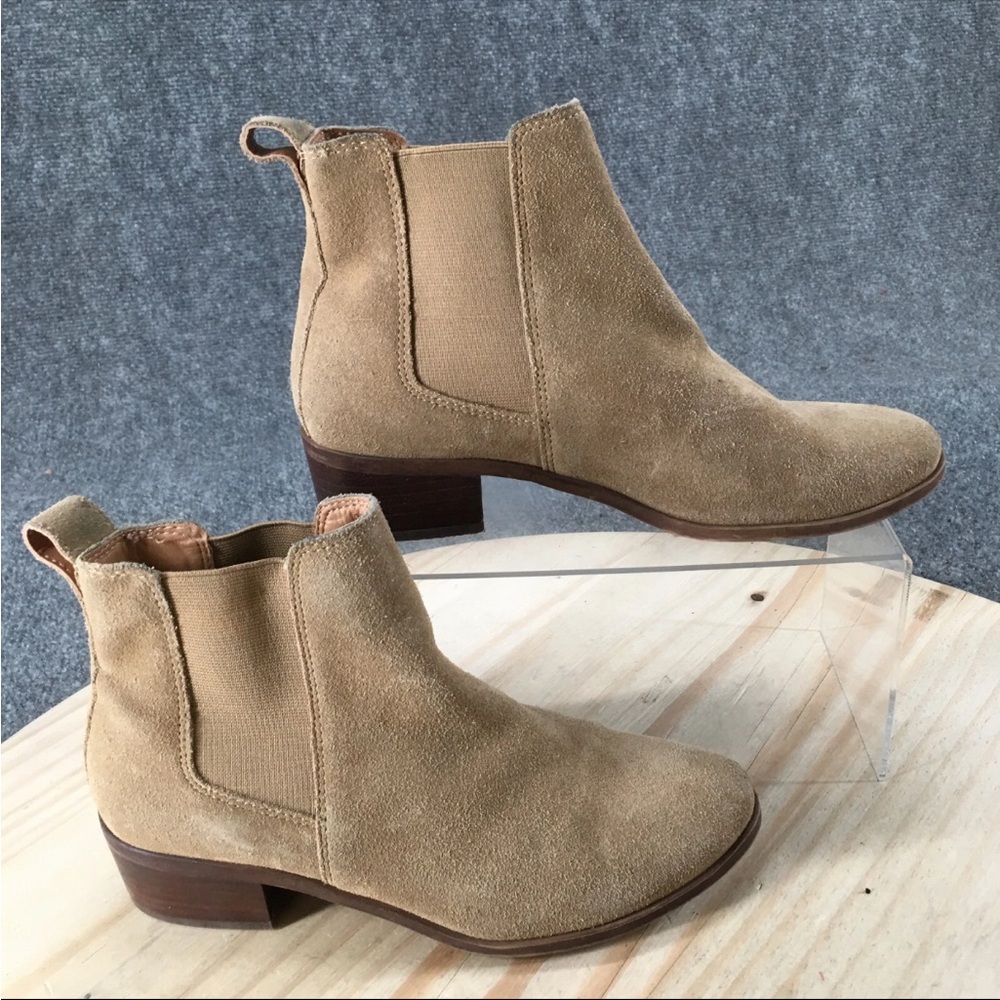 Steve Madden Tan Suede Ankle Boots